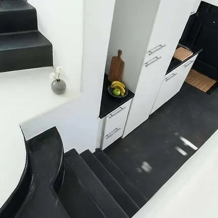 Σπίτι διακοπών Poseidon's Water Escape Santorini Rooftop Jacuzzi