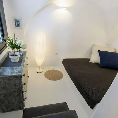 Poseidon's Water Escape Santorini Rooftop Jacuzzi Σπίτι διακοπών *
