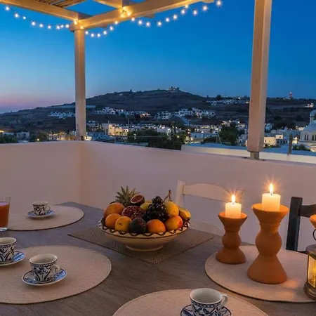 Poseidon's Water Escape Santorini Rooftop Jacuzzi * Εμπορειό